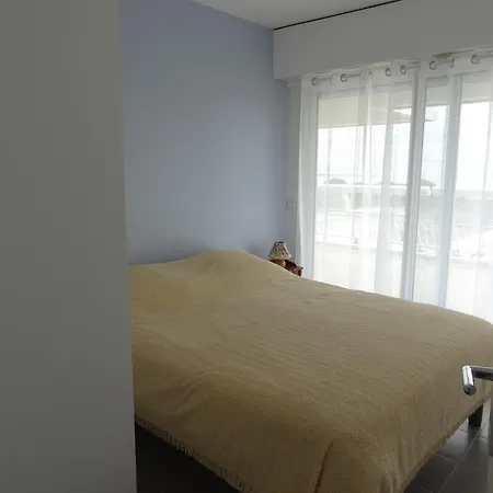 La Porte Oceane Apartment *