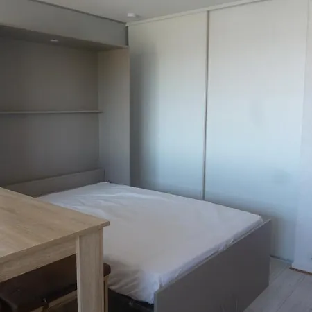 La Porte Oceane Apartment *